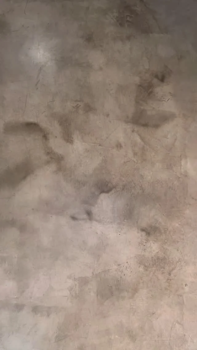 Kvadrat Teppiche zeichnen sich durch herausragende Handwerkskunst und einen differenzierten Blick auf die Details aus und interpretieren klassische Techniken auf moderne Art und Weise neu.

Entdecke die gesamte Kollektion in unserem Geschäft!

#kvadrat#designs#colors#interiordesign#interior#home#reel#modern#carpet